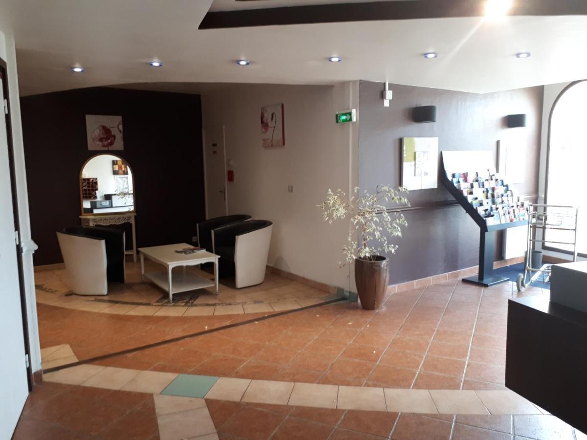 Hotel Albatros Mouans-Sartoux Esterno foto